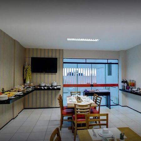 Holiday Hotel Picos Kültér fotó